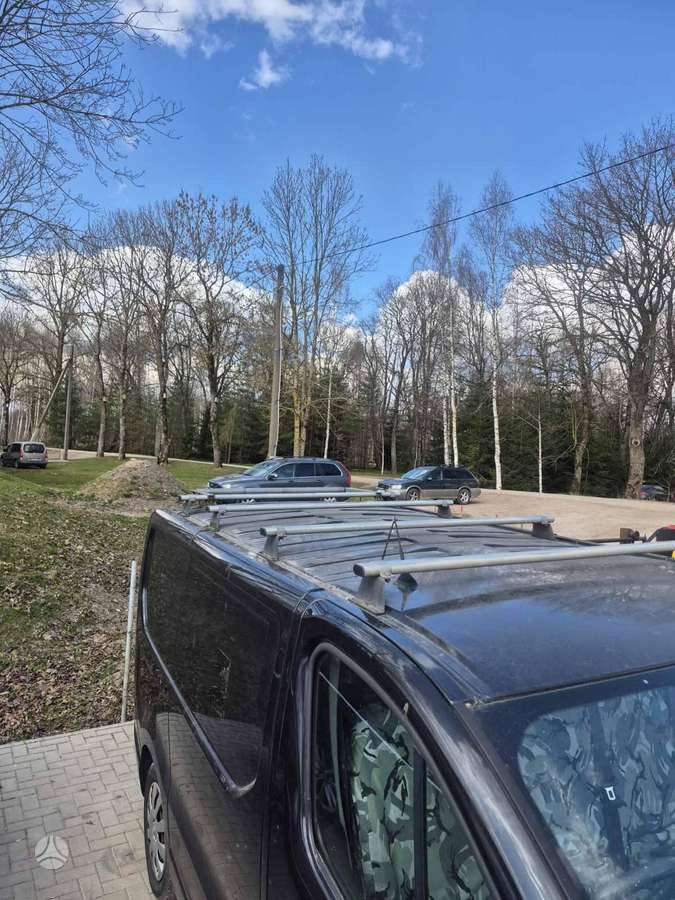 Opel Vivaro dalimis