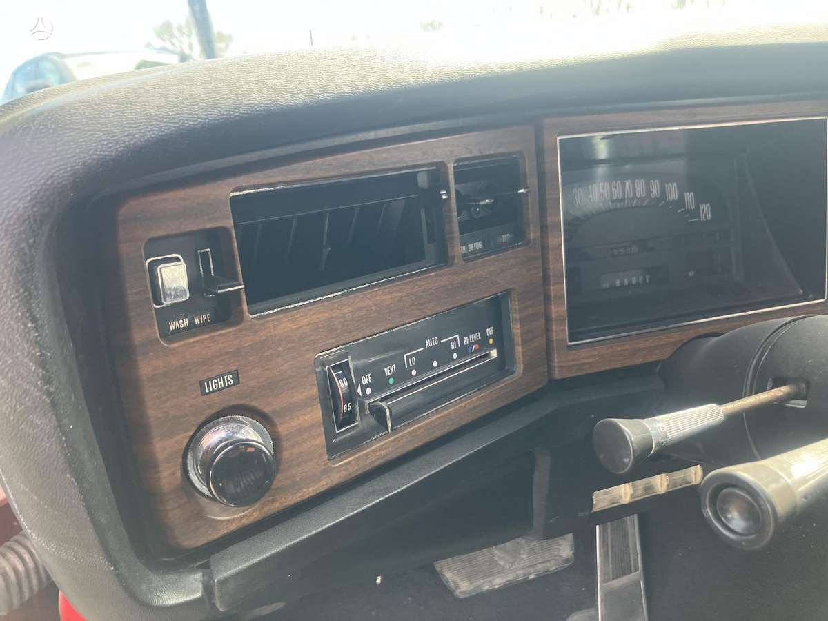 Buick Centurion, 5.7 l., convertible