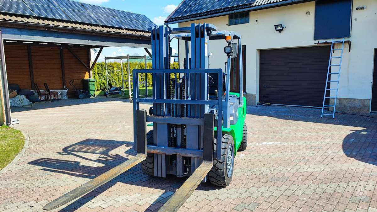 -Kita- Janmar, forklifts