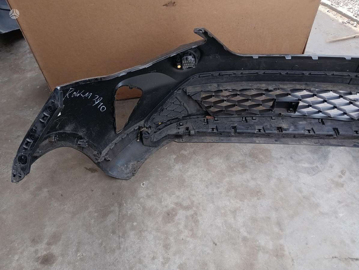Seat Arona детали кузова