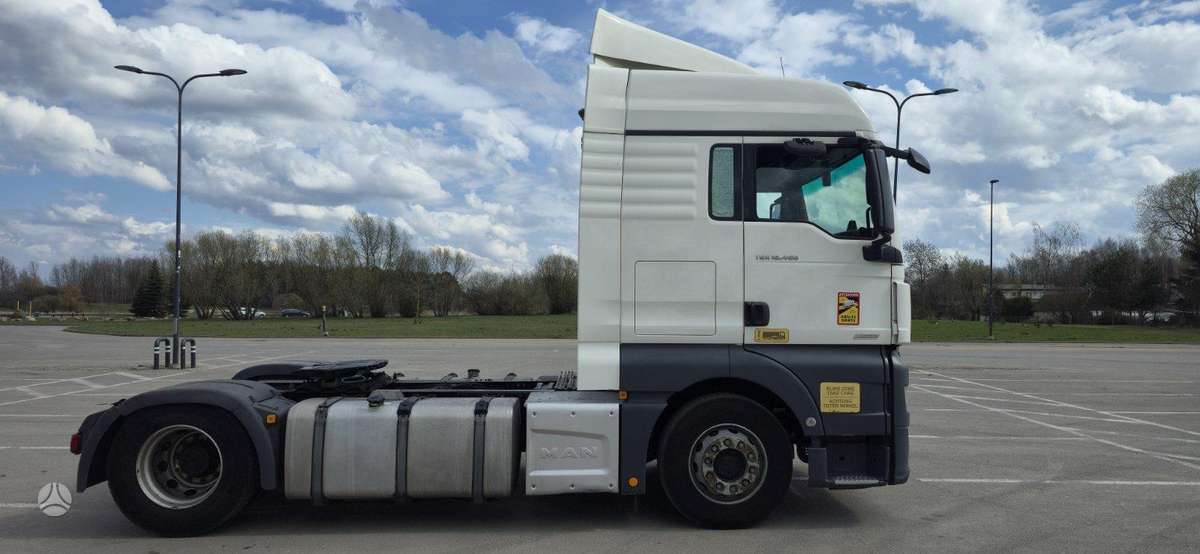 MAN TGX, double sleeper