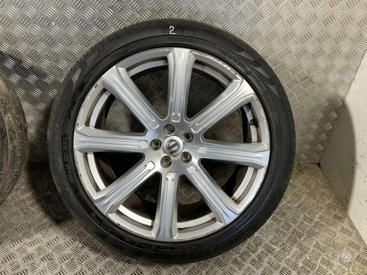 Volvo Xc90, lengvojo lydinio, R22