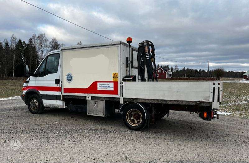Iveco Daily 35C13, crane trucks