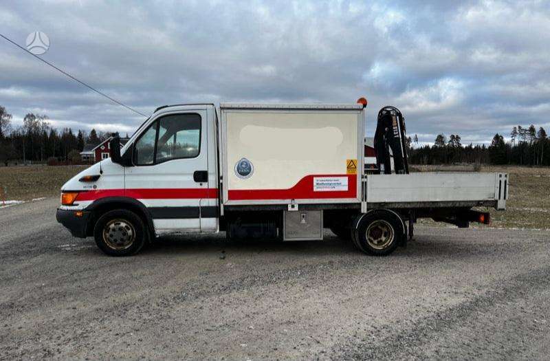 Iveco Daily 35C13, с краном