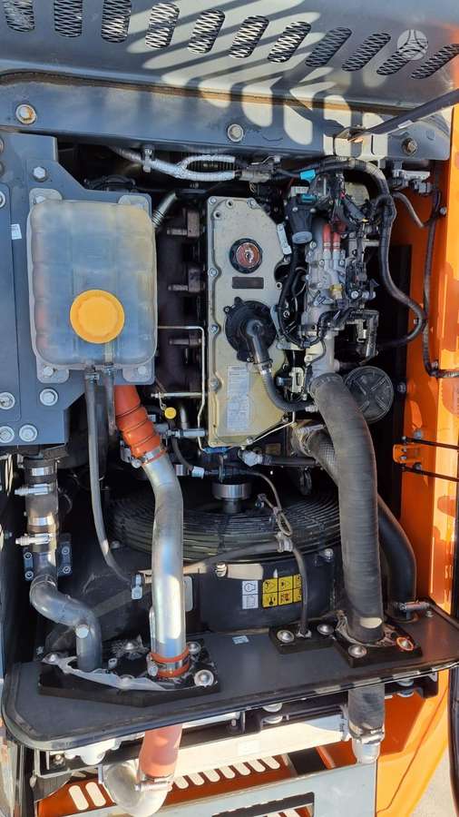 Doosan DX 140 LC-5, ekskavatoriai