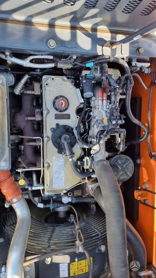 Doosan DX 140 LC-5, ekskavatoriai