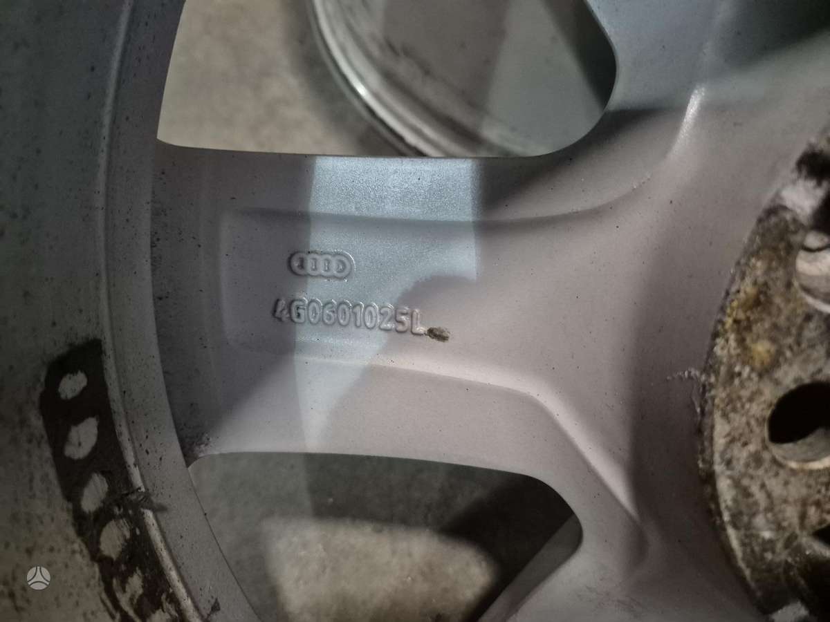 Audi, vieglmetāla, R17