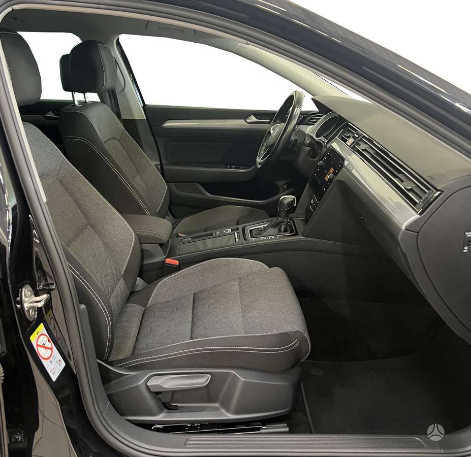 Volkswagen Passat - 6