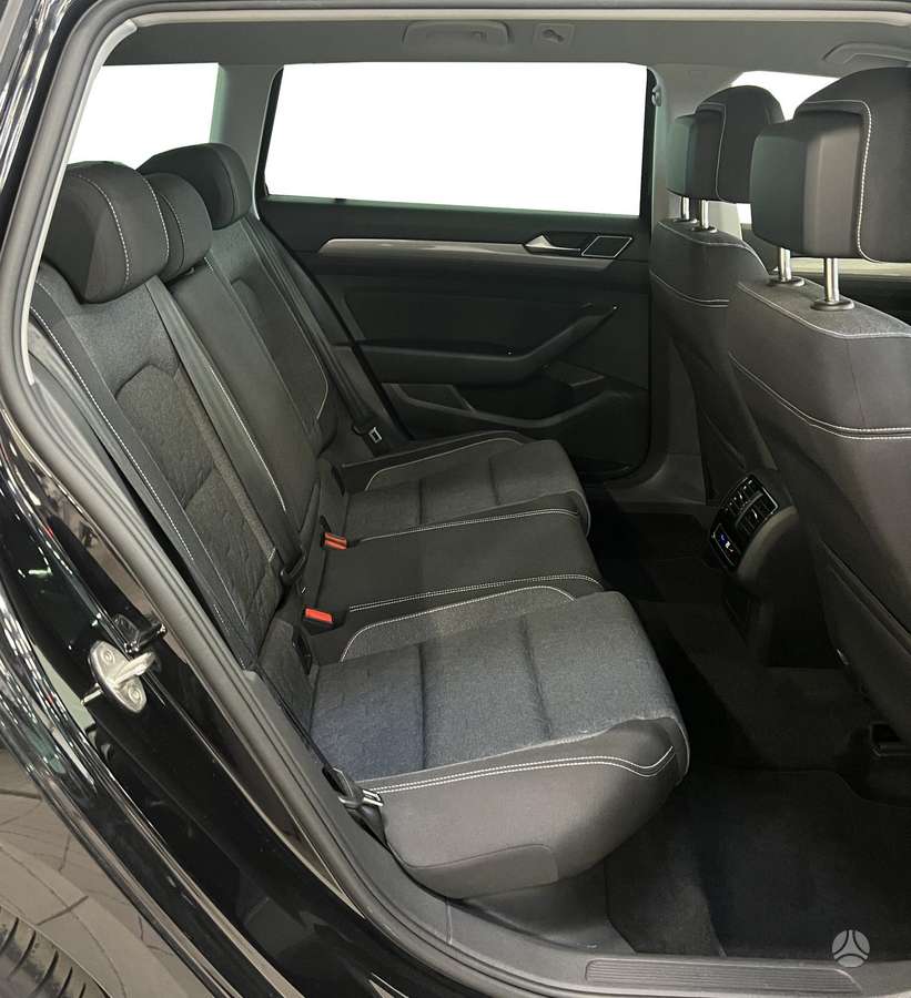 Volkswagen Passat - 7