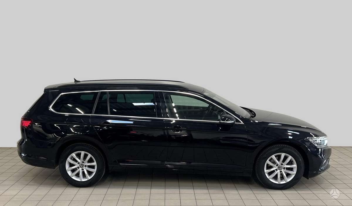 Volkswagen Passat - 3