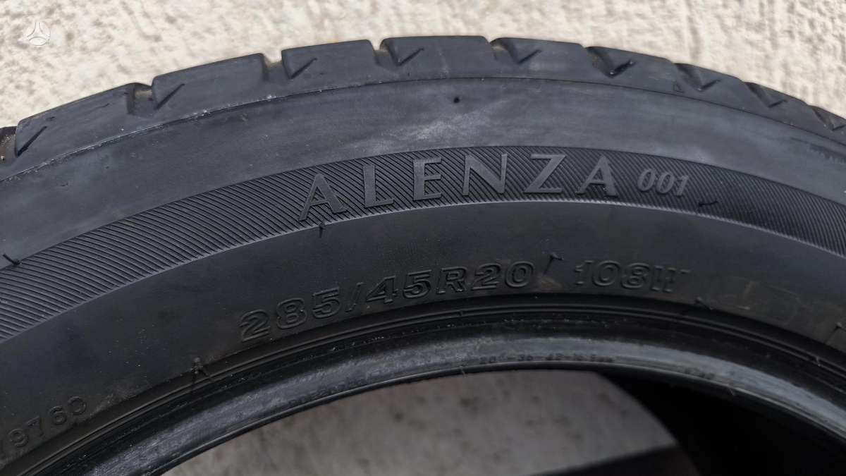 Pirelli PZERO, vasarinės 285/45 R20