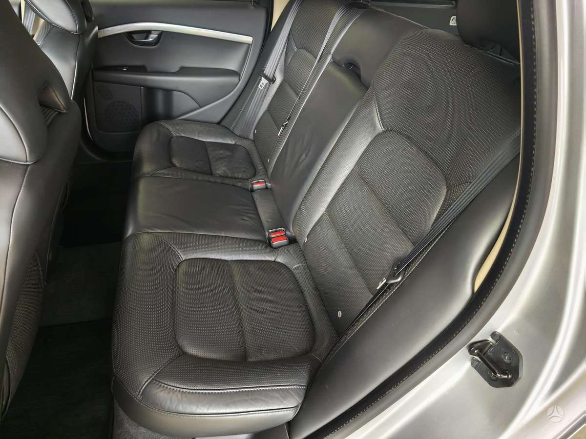 Volvo V70, 2.4 l., universalas