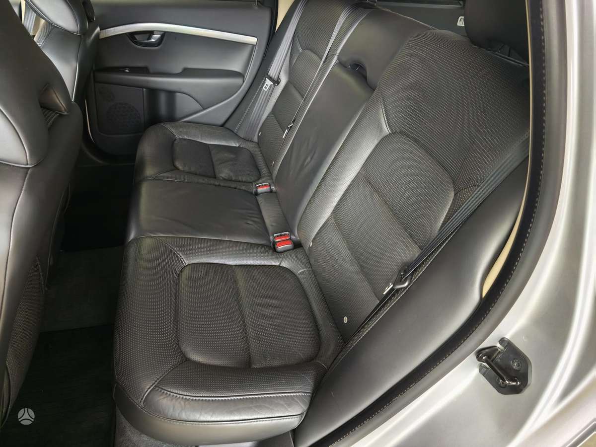 Volvo V70, 2.4 l., wagon