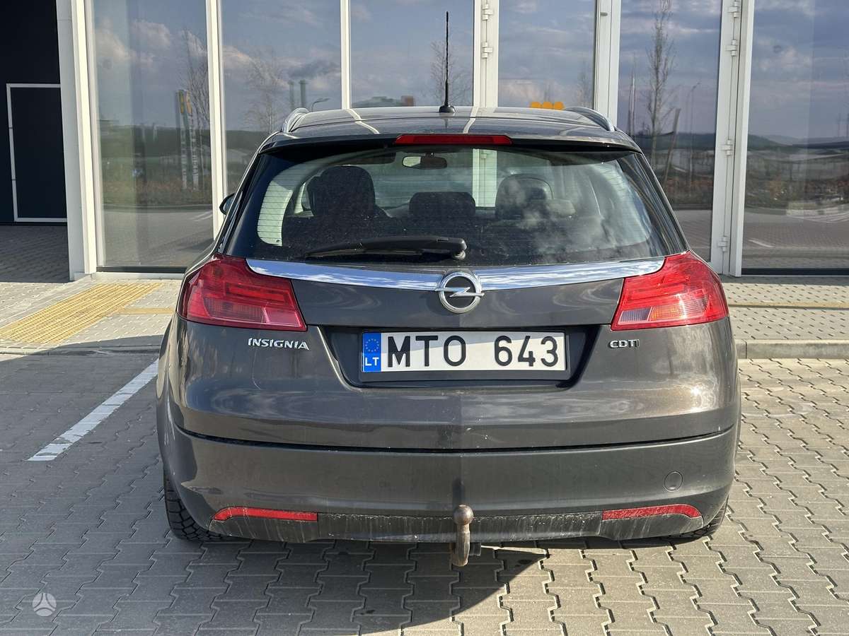 Opel Insignia, 2.0 l., wagon