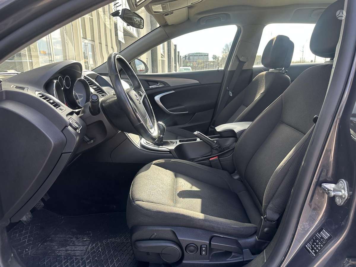 Opel Insignia, 2.0 l., wagon