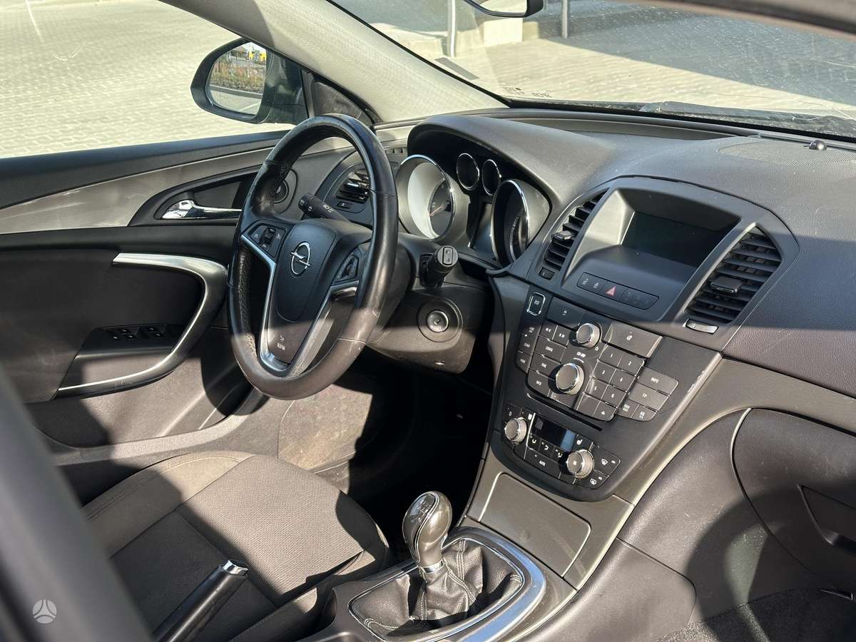Opel Insignia, 2.0 l., wagon