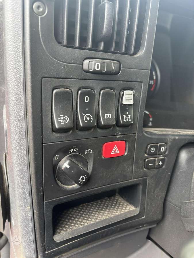 Scania P450, fire engines