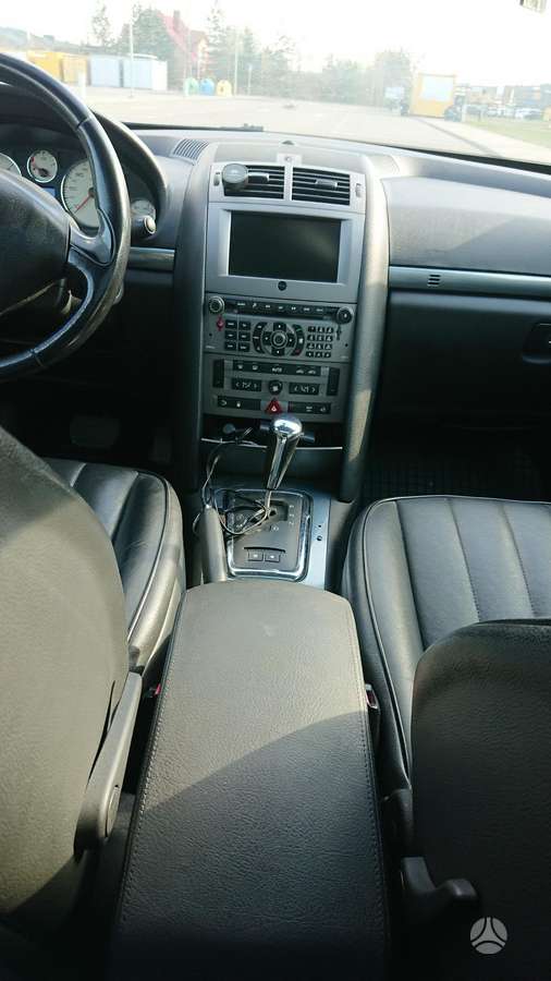 Peugeot 407 - 8