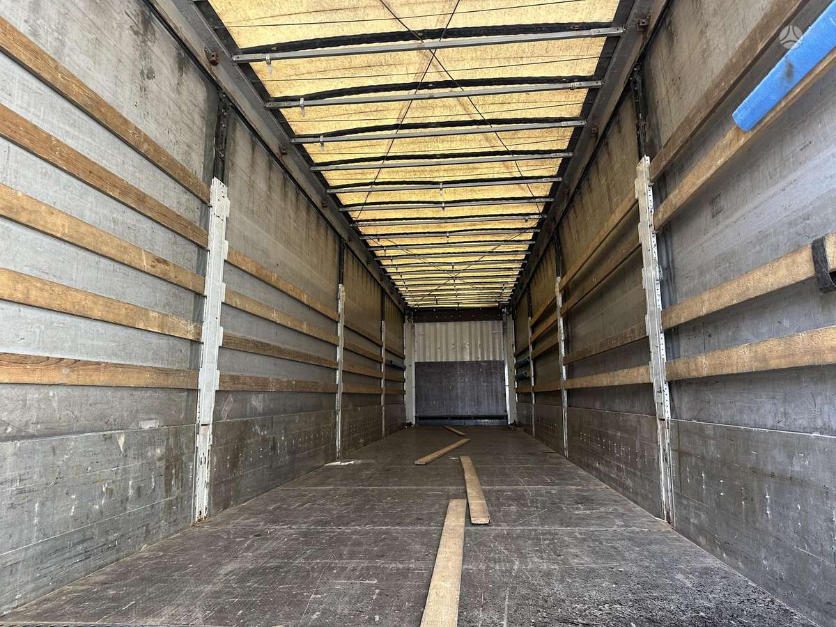 Krone Bort-schtora, curtainsider with dropside