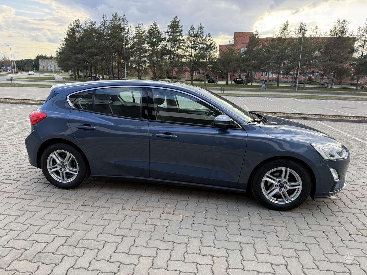 Ford Focus, 1.5 l., Хэтчбек
