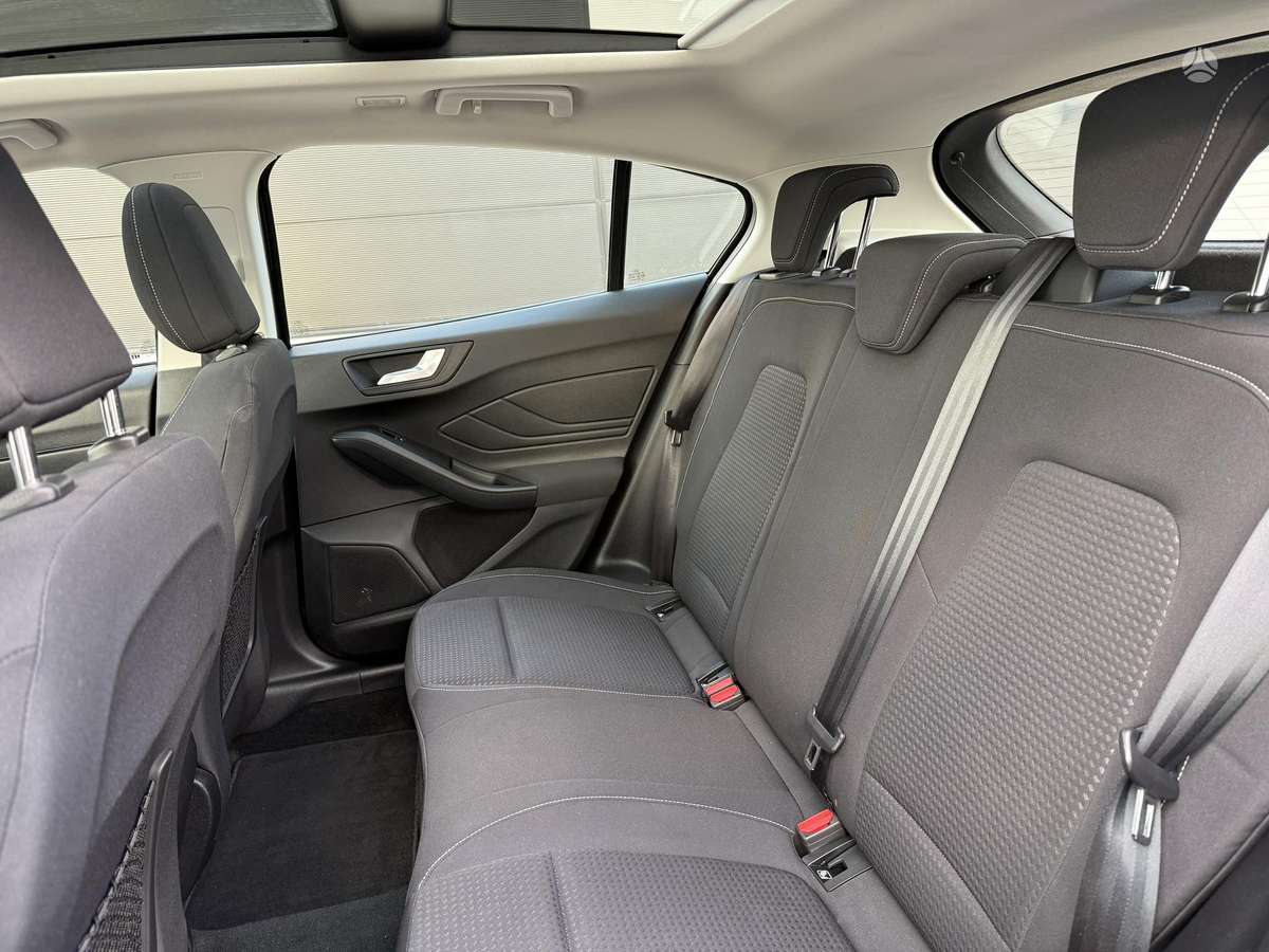 Ford Focus, 1.5 l., Хэтчбек