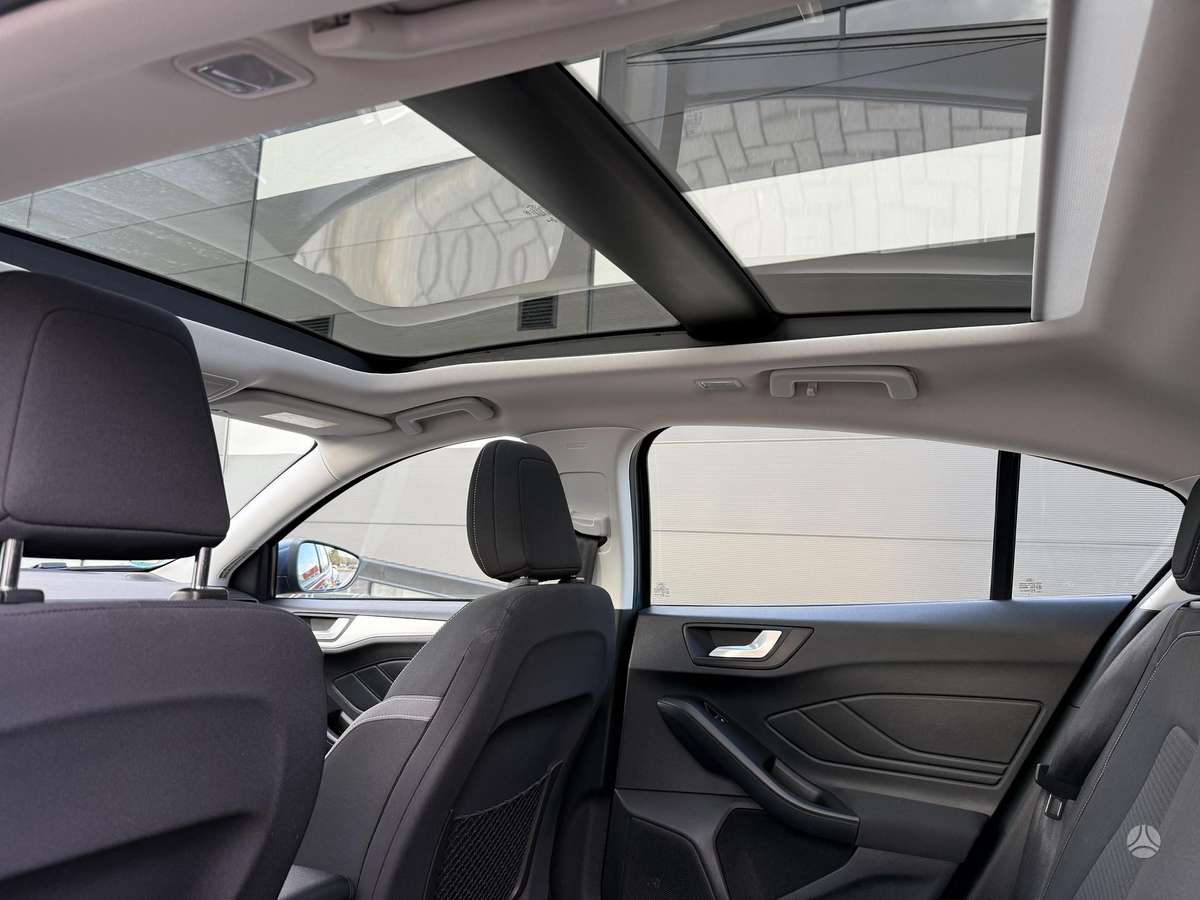 Ford Focus, 1.5 l., Хэтчбек
