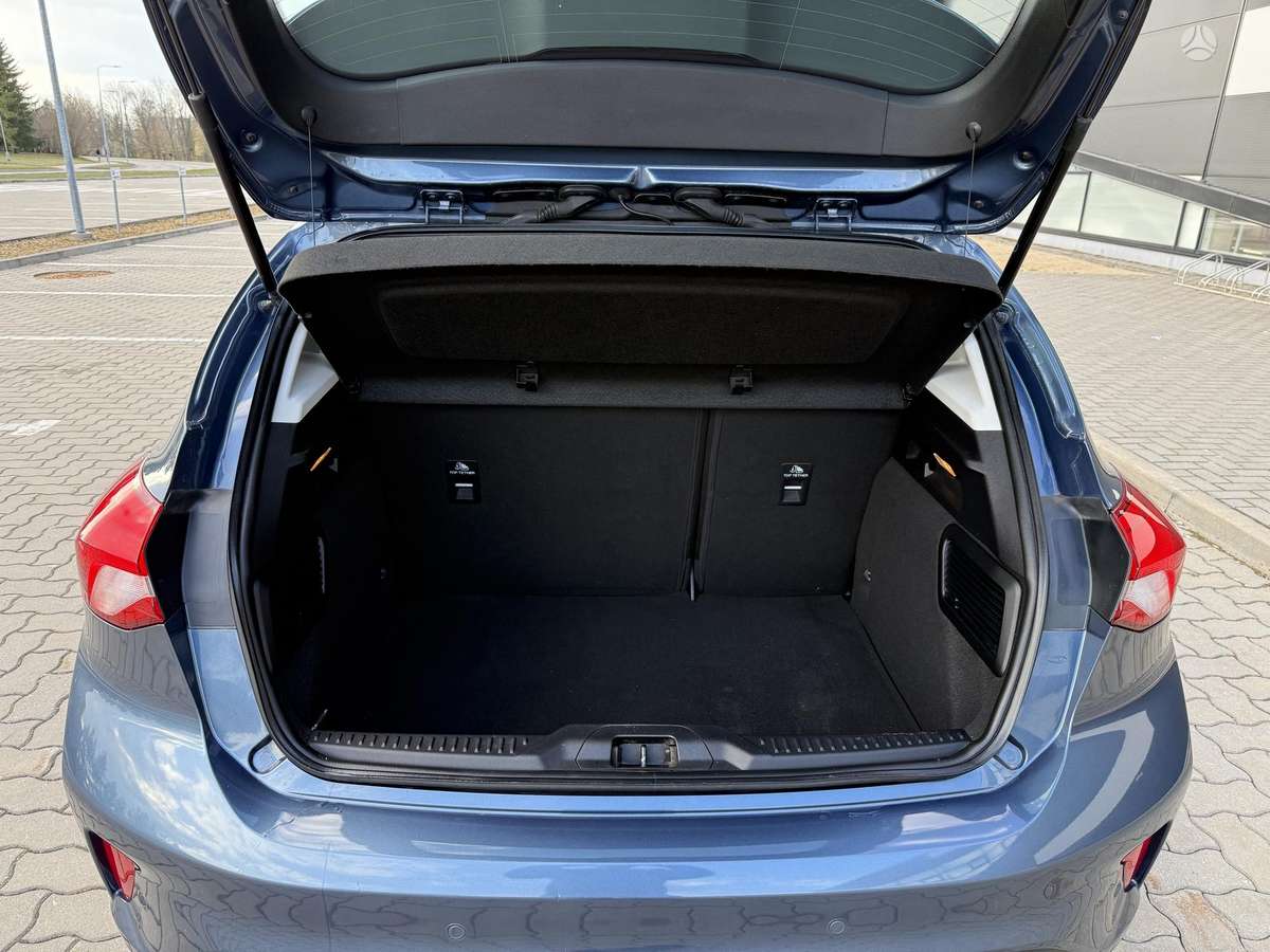 Ford Focus, 1.5 l., Хэтчбек
