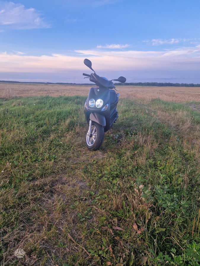 Yamaha Neos 49cc, scooters / mopeds