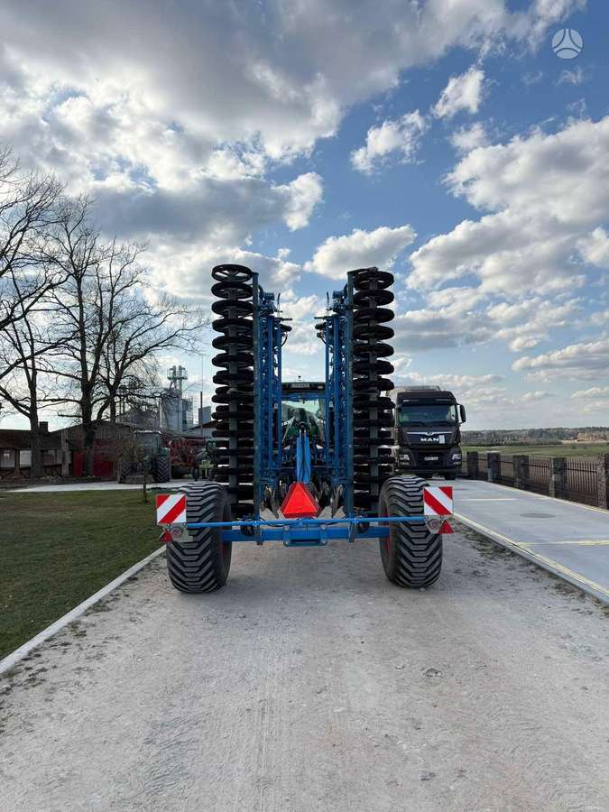 Lemken Rubin 10, žemės dirbimo / ruošimo technika