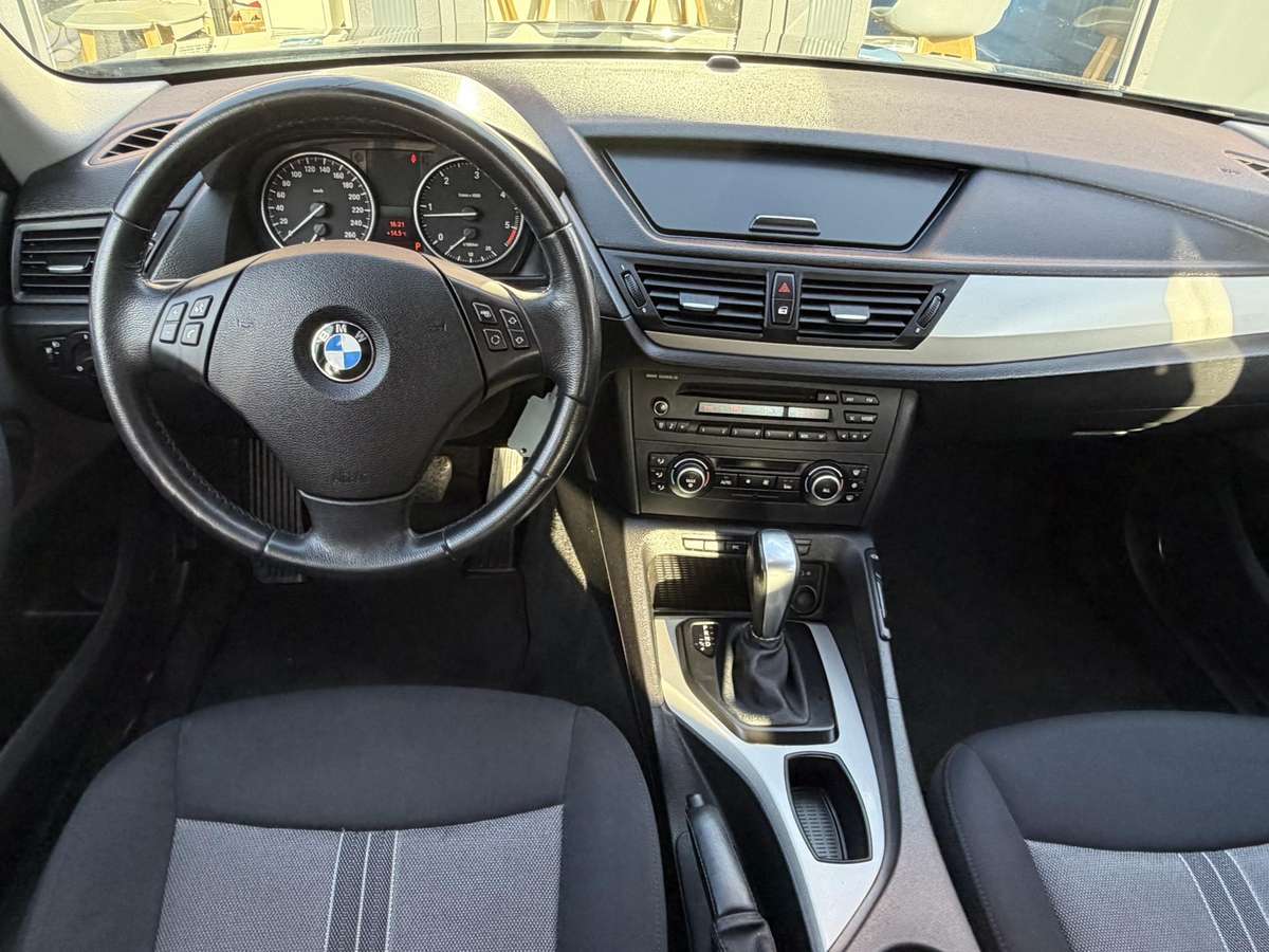 BMW X1, 2.0 l., Минивэн