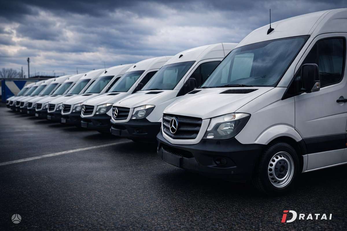 Mercedes-Benz Sprinter, cargo van