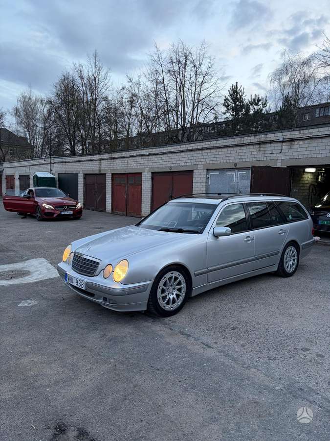 Mercedes-Benz E320, 3.2 l., Универсал