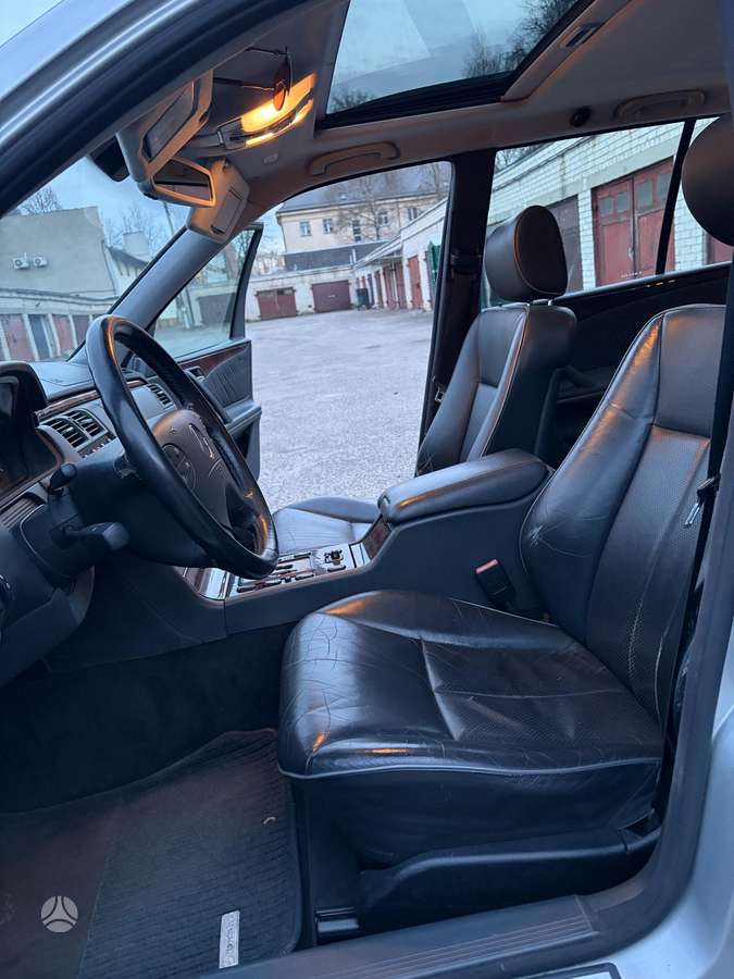 Mercedes-Benz E320, 3.2 l., wagon
