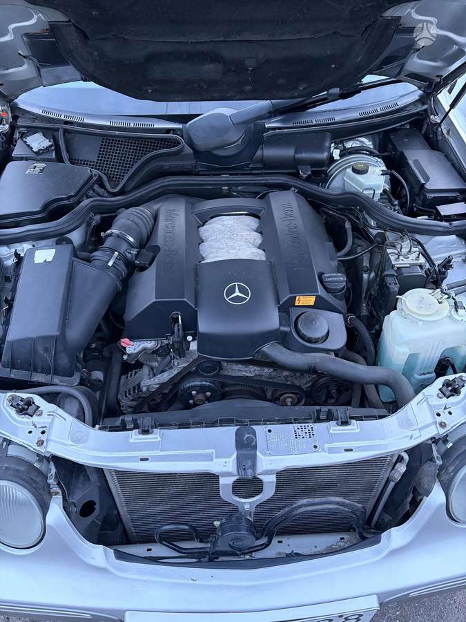 Mercedes-Benz E320, 3.2 l., wagon