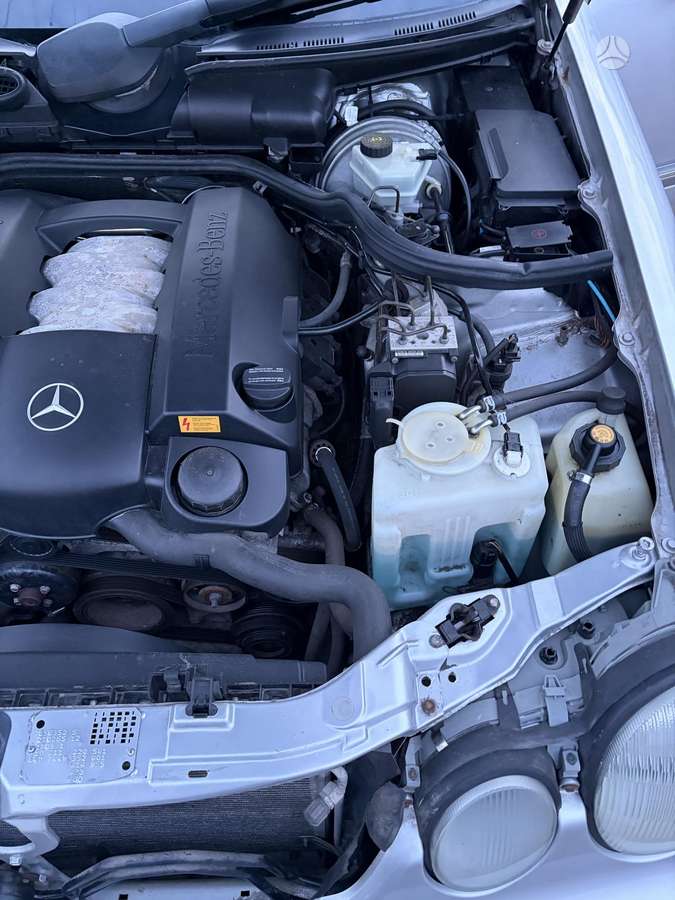 Mercedes-Benz E320, 3.2 l., wagon