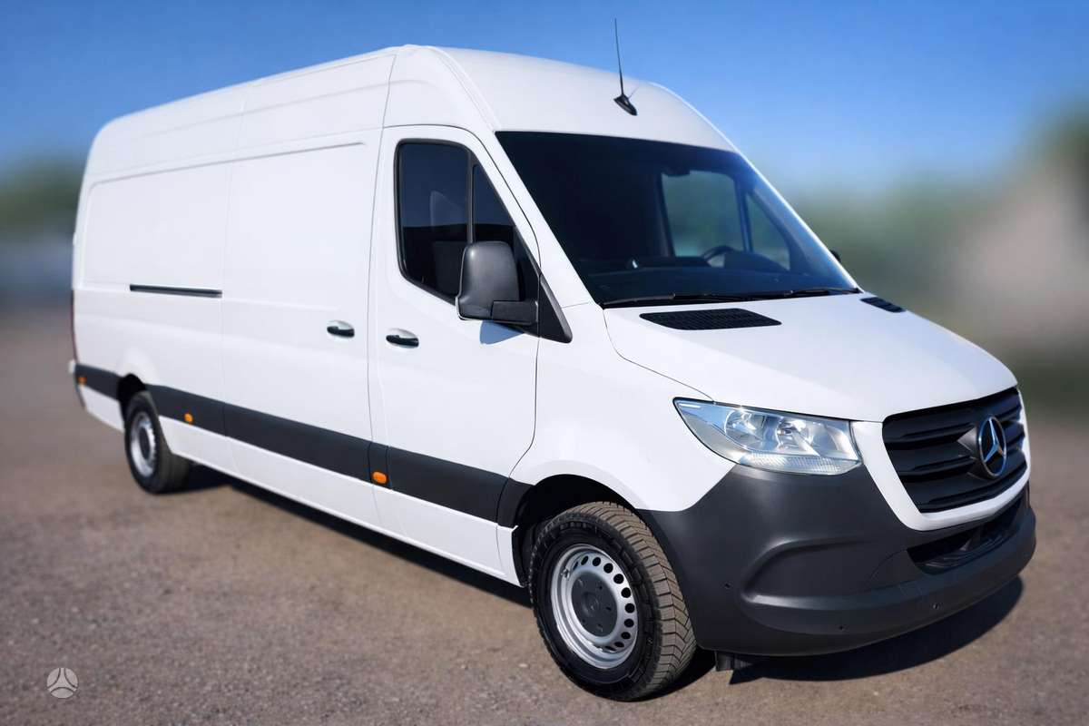 Mercedes-Benz Sprinter, cargo van
