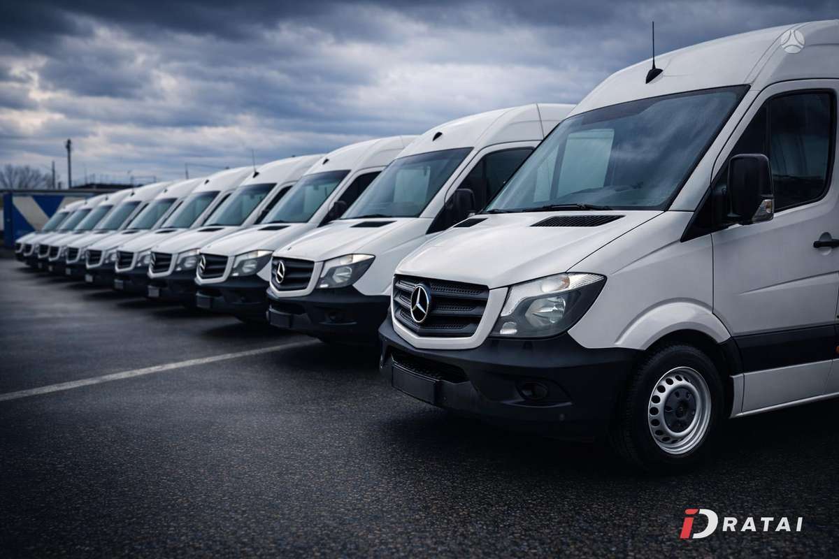 Mercedes-Benz Sprinter, cargo van