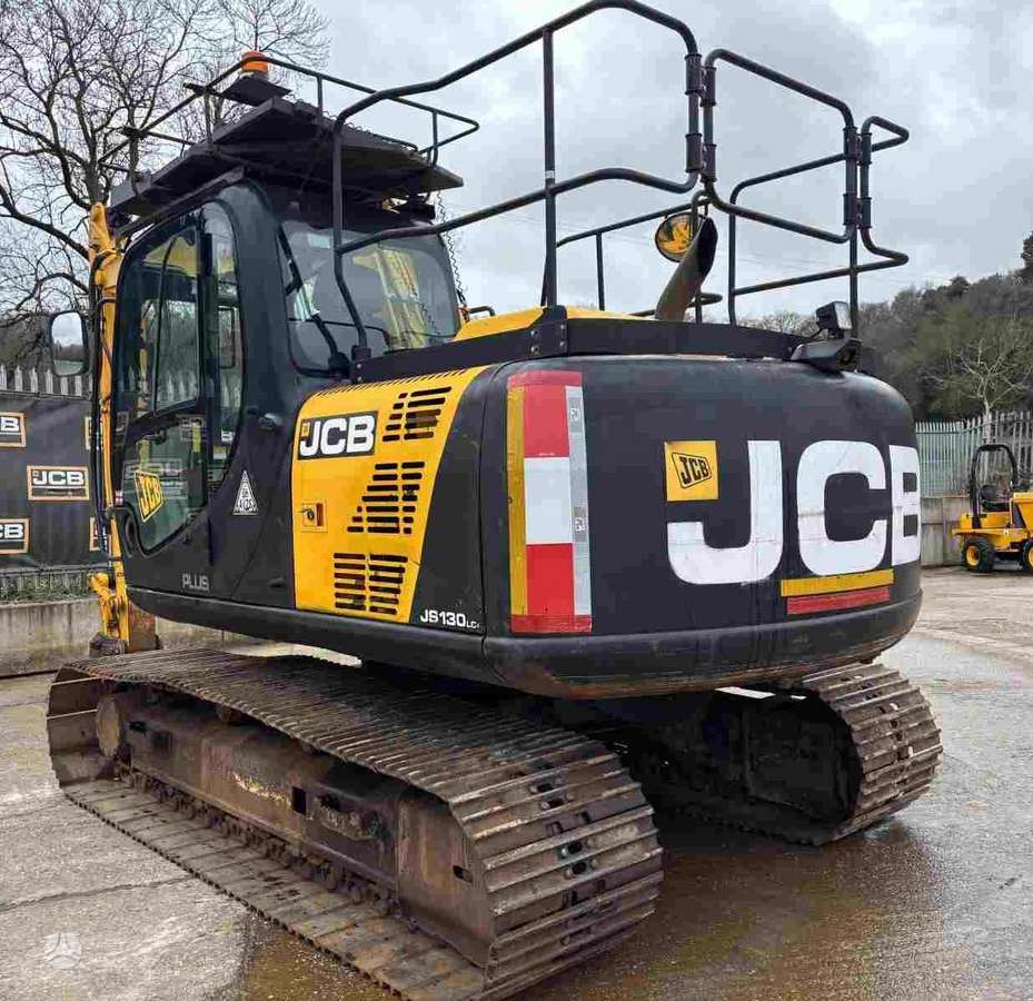JCB 131 LC, excavator