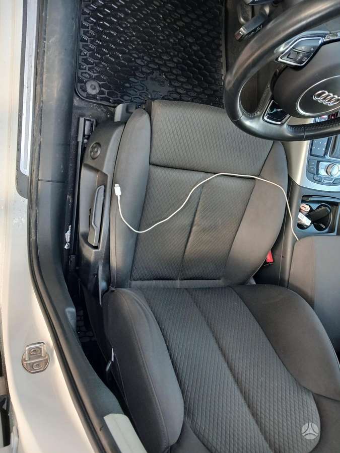 Audi A6, 2.0 l., universalas