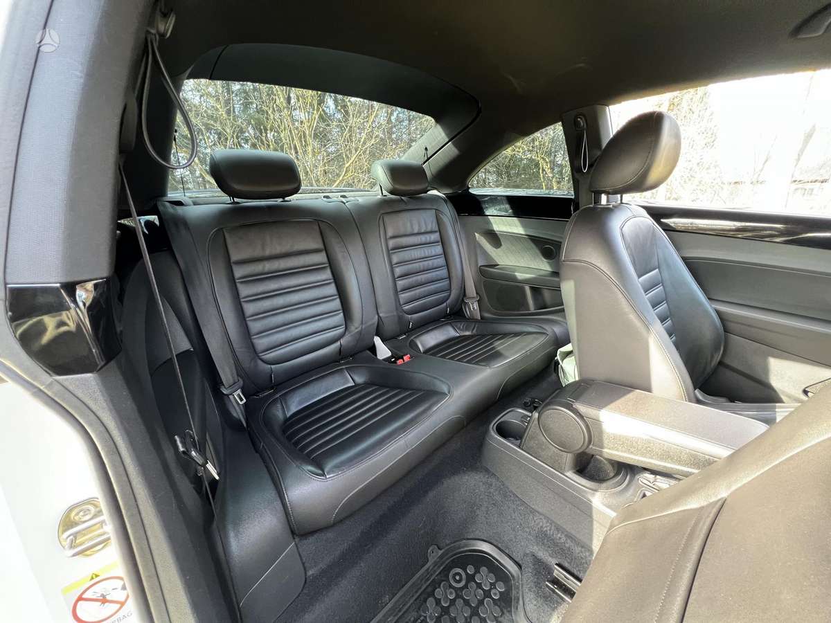 Volkswagen Beetle, 2.0 l., hatchback
