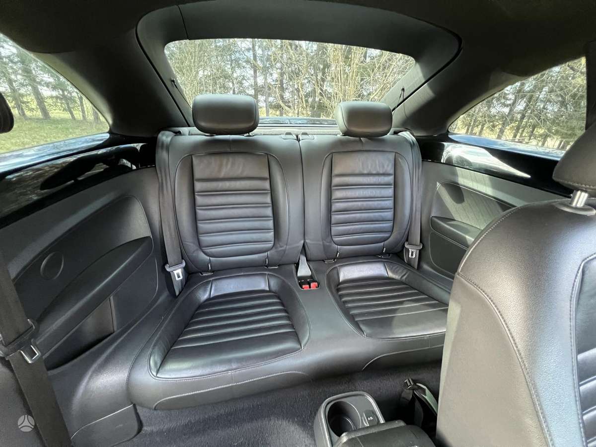 Volkswagen Beetle, 2.0 l., hatchback