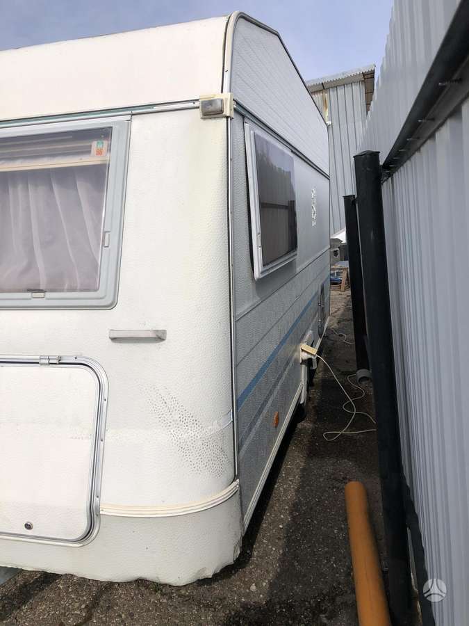 Knaus Azur, caravans