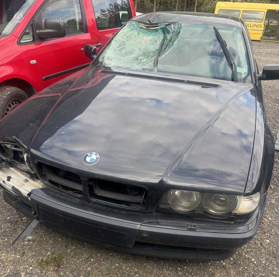 BMW 7 serija
