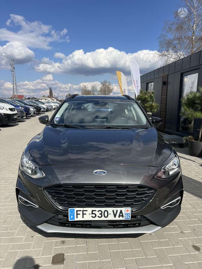Ford Focus, 1.0 l., Хэтчбек