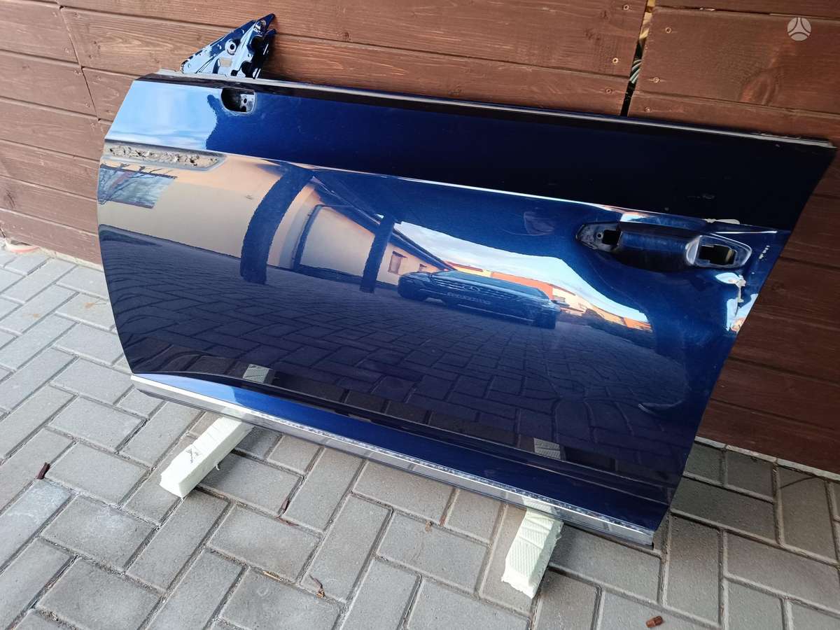 Volkswagen Arteon durys, sparnai