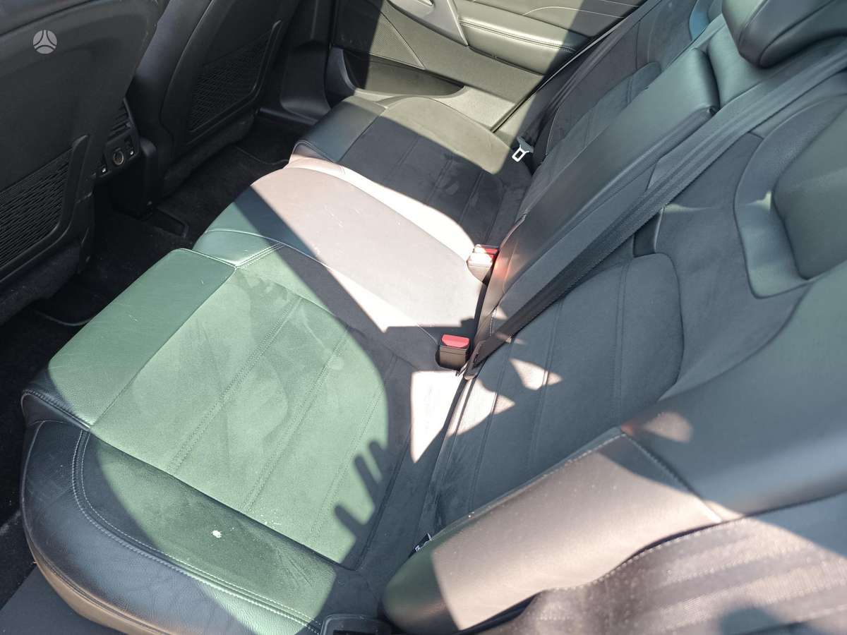 Citroen DS5, 2.0 l., hatchback