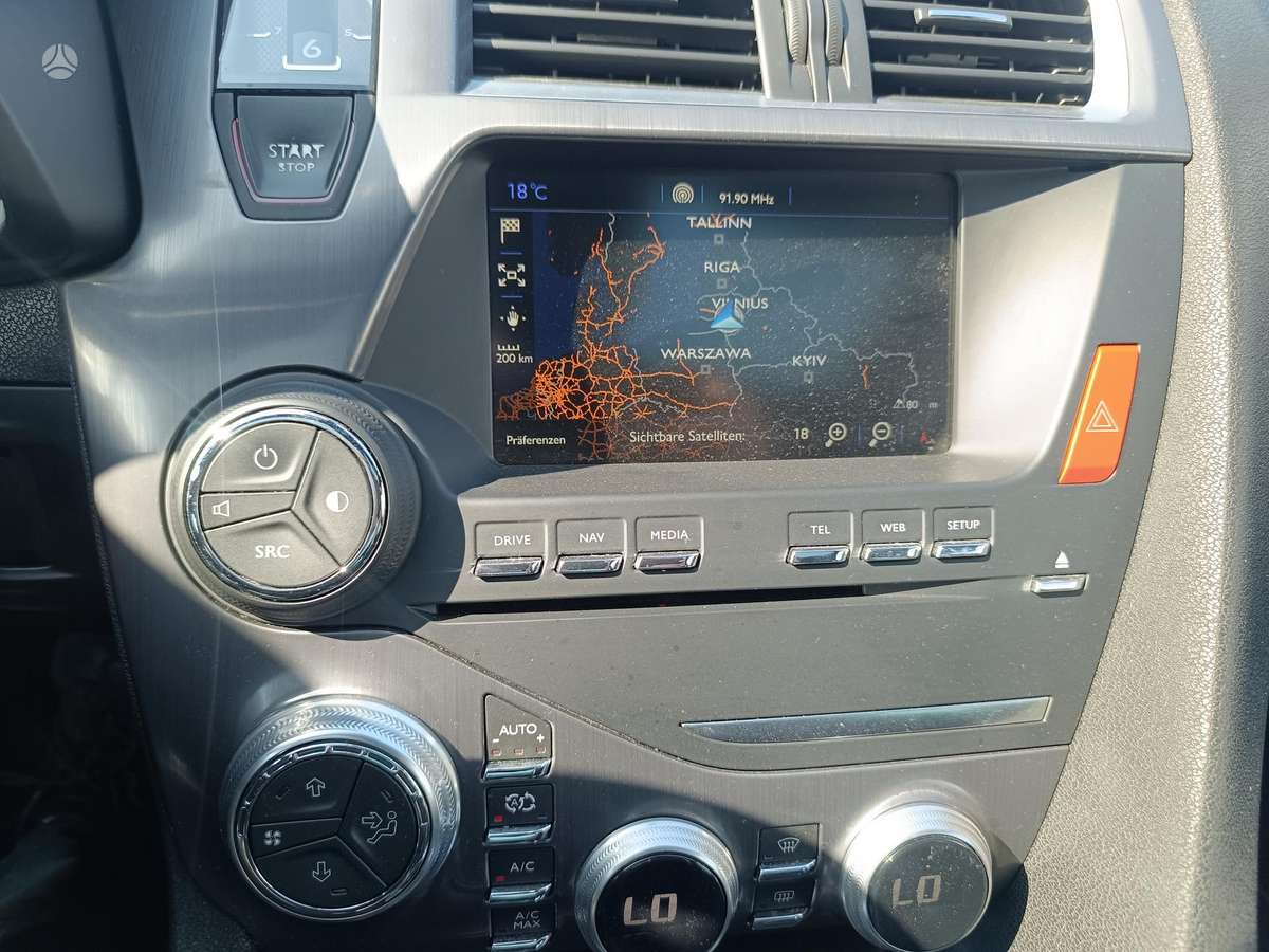 Citroen DS5, 2.0 l., Хэтчбек
