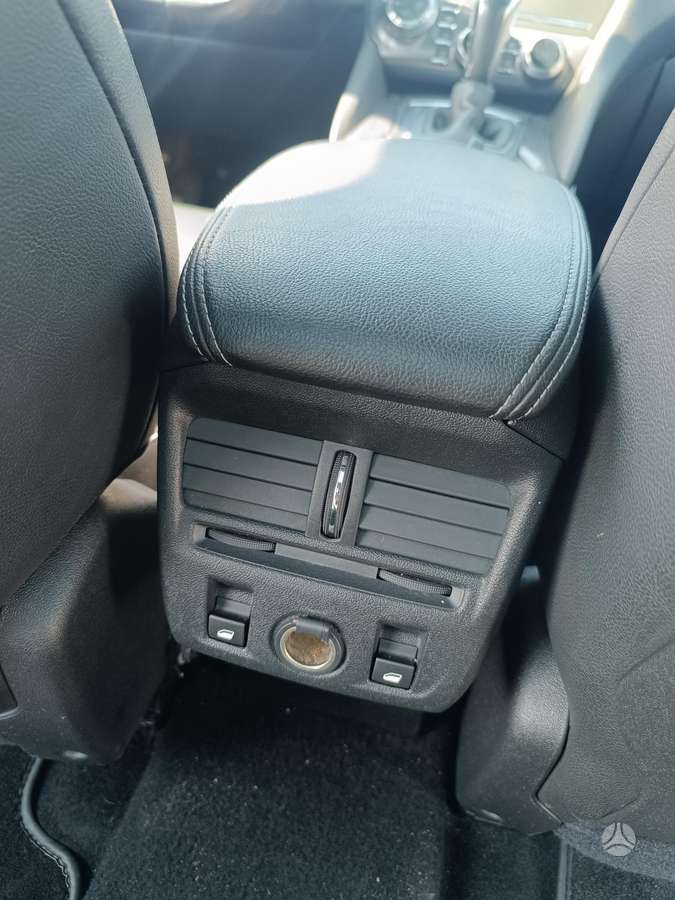 Citroen DS5, 2.0 l., hatchback