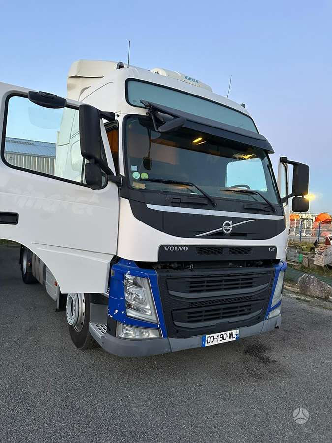 Volvo FM 450 XL, single sleeper