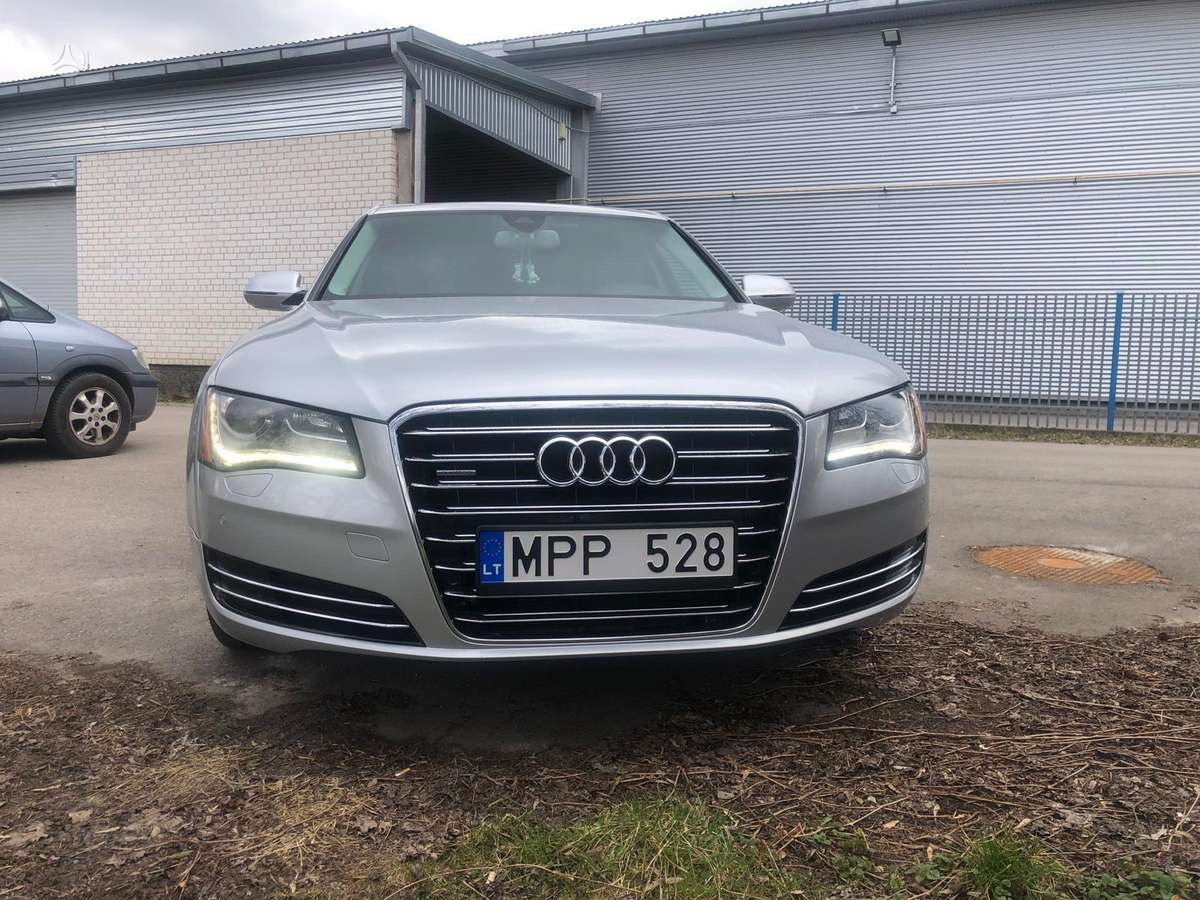 Audi A8, 4.2 l., saloon / sedan